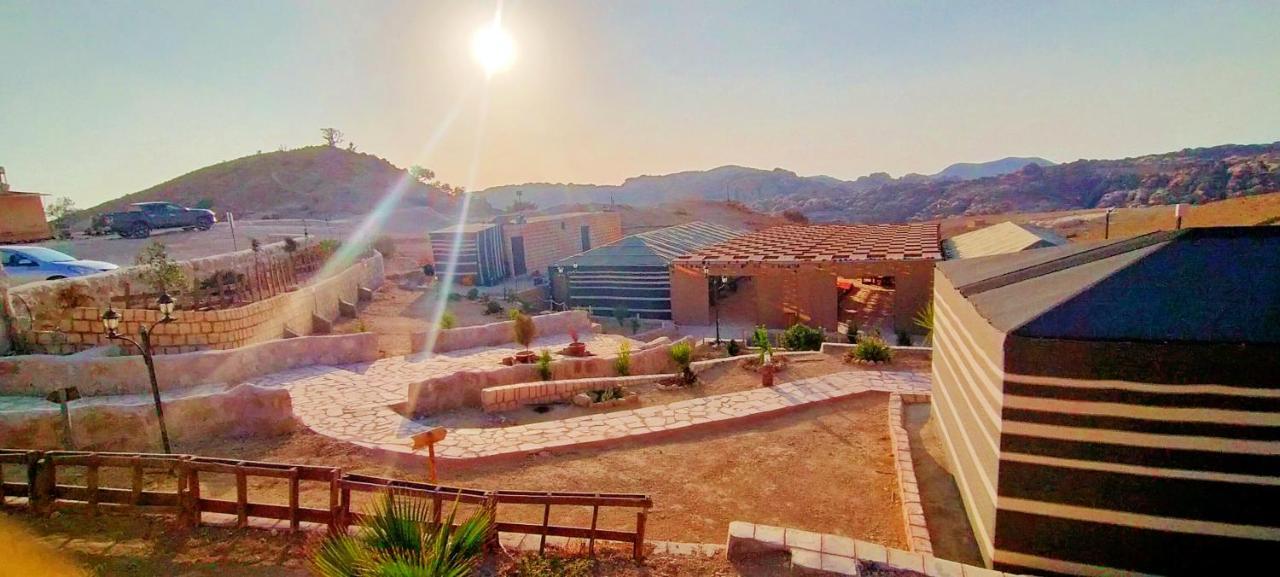 Petra Wassaif Camp Hotel Wadi Musa Bagian luar foto